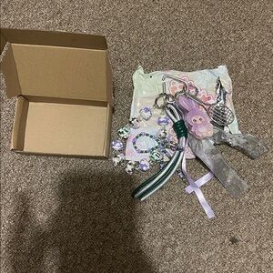 Confirmed Love Chain No Original Box